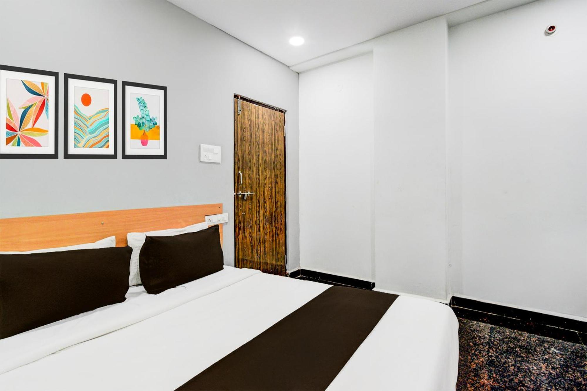 Super Hotel O Malkajgiri Maula Ali Exterior photo